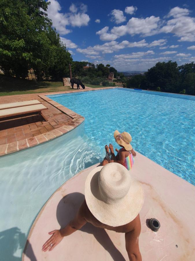 Agriturismo Il Vecchio Mandorlo Perugia Exterior foto